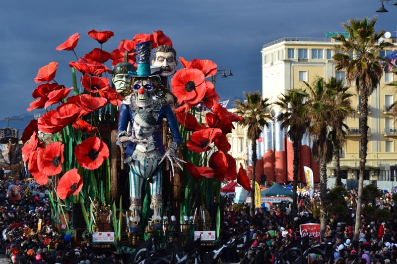Carnevale di Viareggio Carnevale di Viareggio
