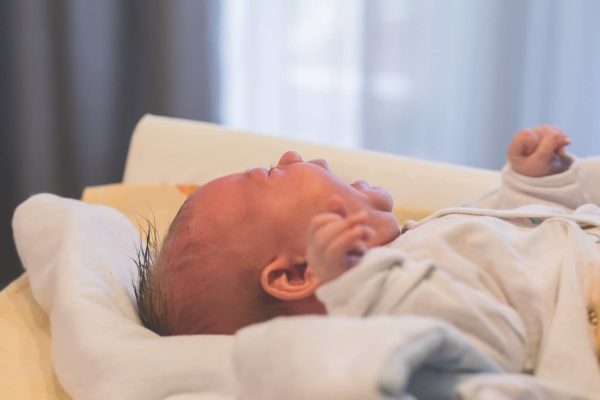 Agitazione neonato di 4 mesi, nato prematuro a 34 settimane, con encefalopatia ipossico ischemica grave alla nascita: richiesta parere